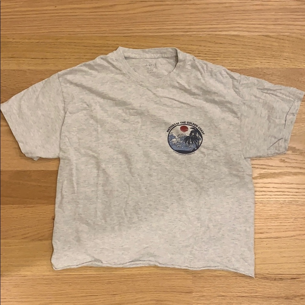 t shirt